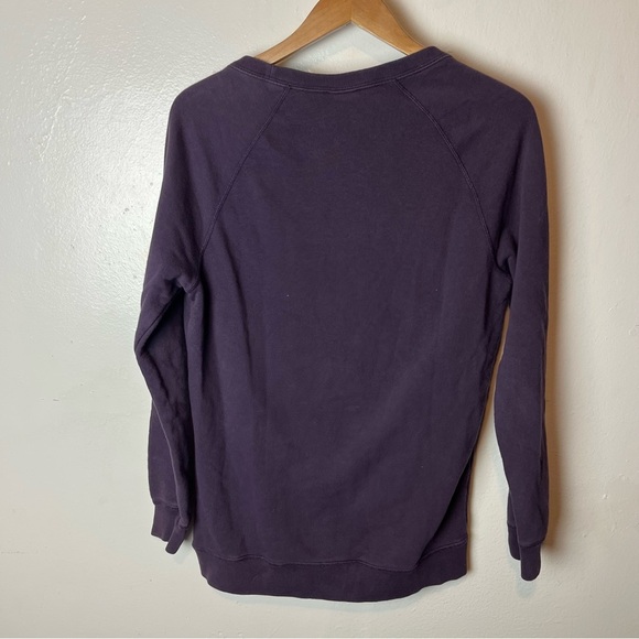 Nike Purple Logo Sweatshirt Women Size Small Pullover Athletic Gym Active - Picture 5 of 5